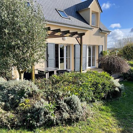 Maison Calme Et Cosy A Port-En-Bessin Pres Du Golf Et De La Mer ภายนอก รูปภาพ