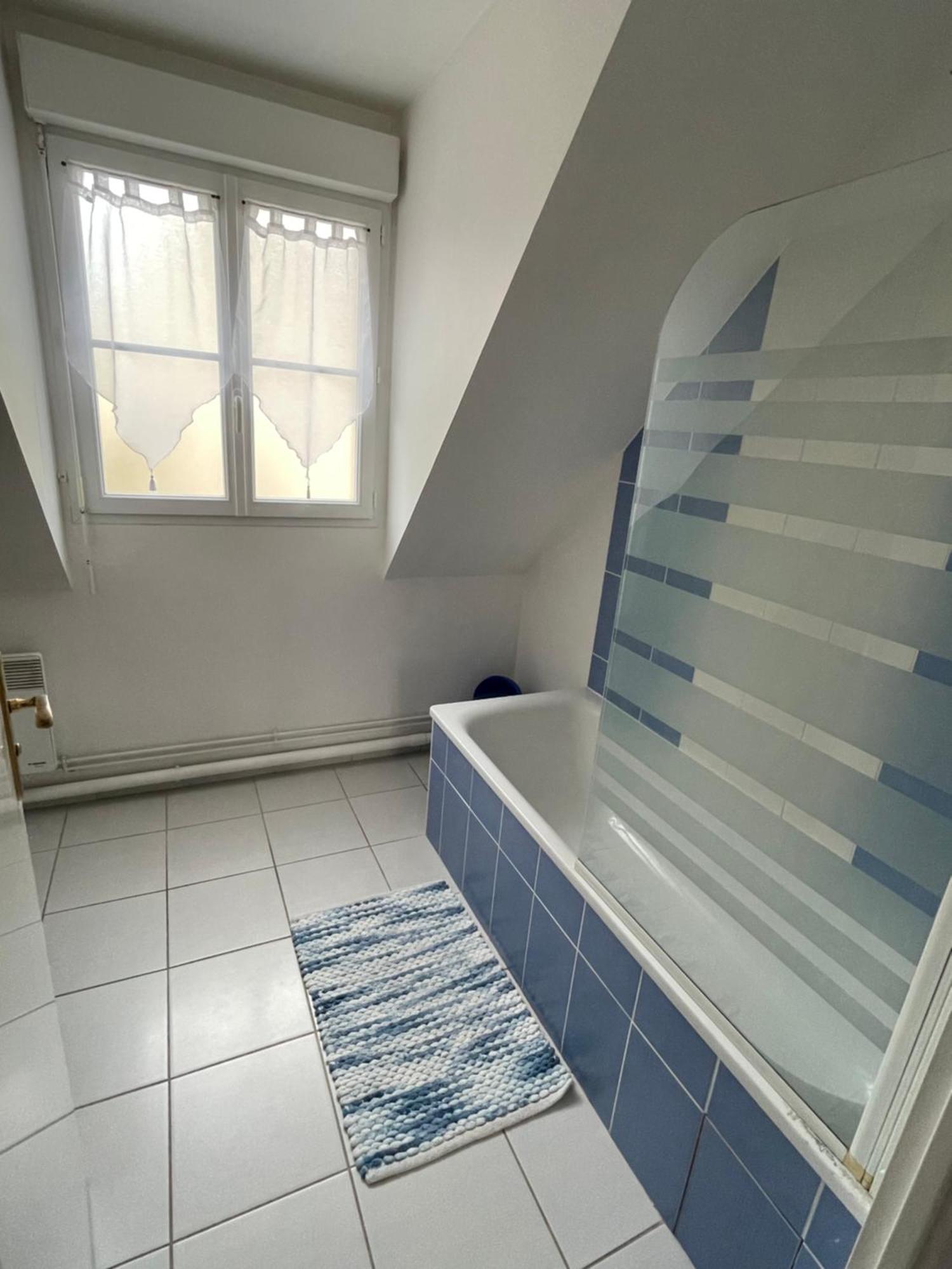 Maison Calme Et Cosy A Port-En-Bessin Pres Du Golf Et De La Mer ภายนอก รูปภาพ
