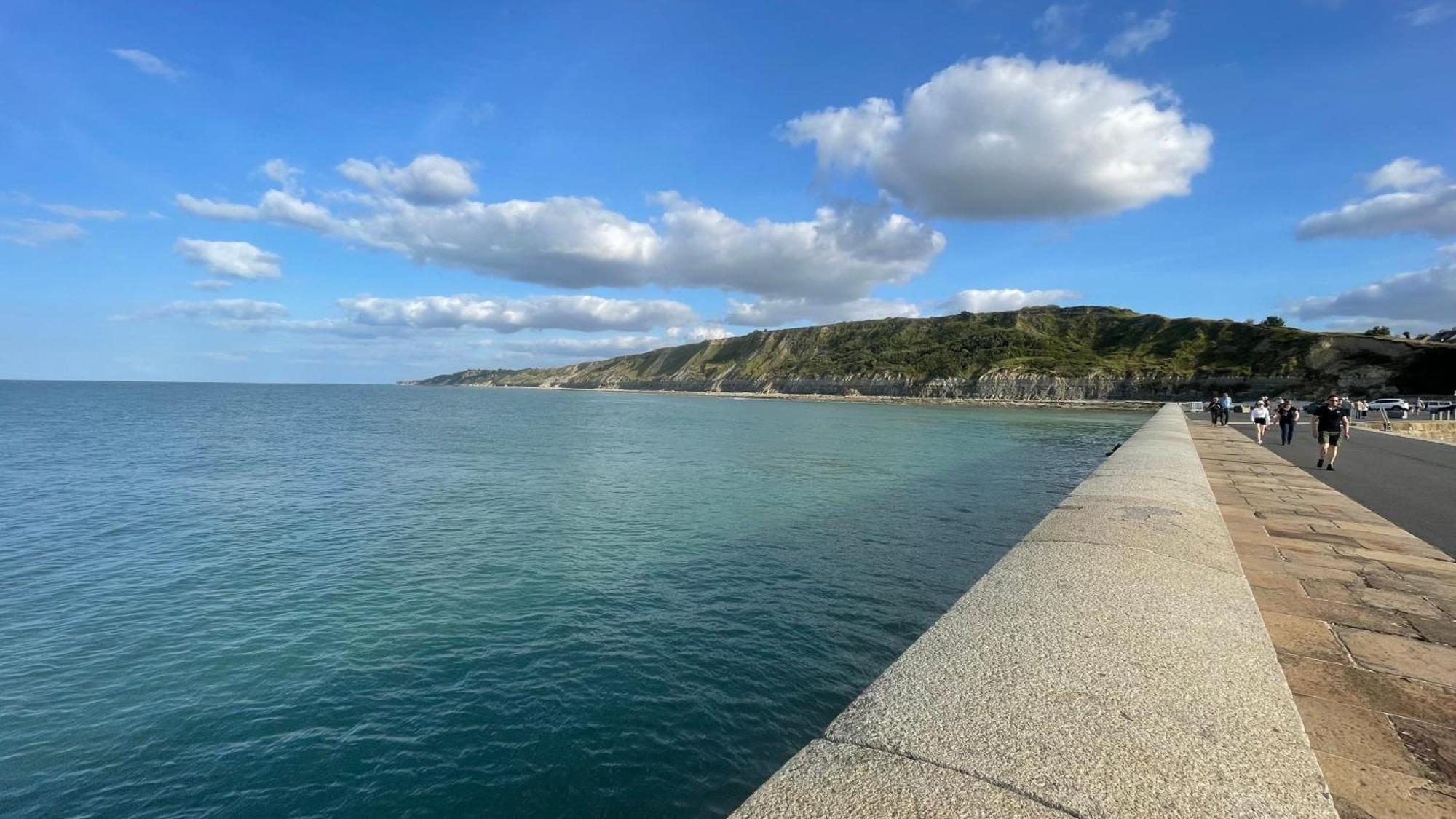 Maison Calme Et Cosy A Port-En-Bessin Pres Du Golf Et De La Mer ภายนอก รูปภาพ